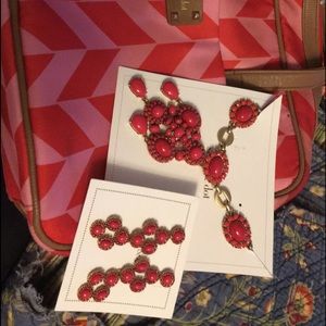 SOLD*** NOT AVAILABLE!!! Stella & Dot Statement Necklace/ears Red Corral